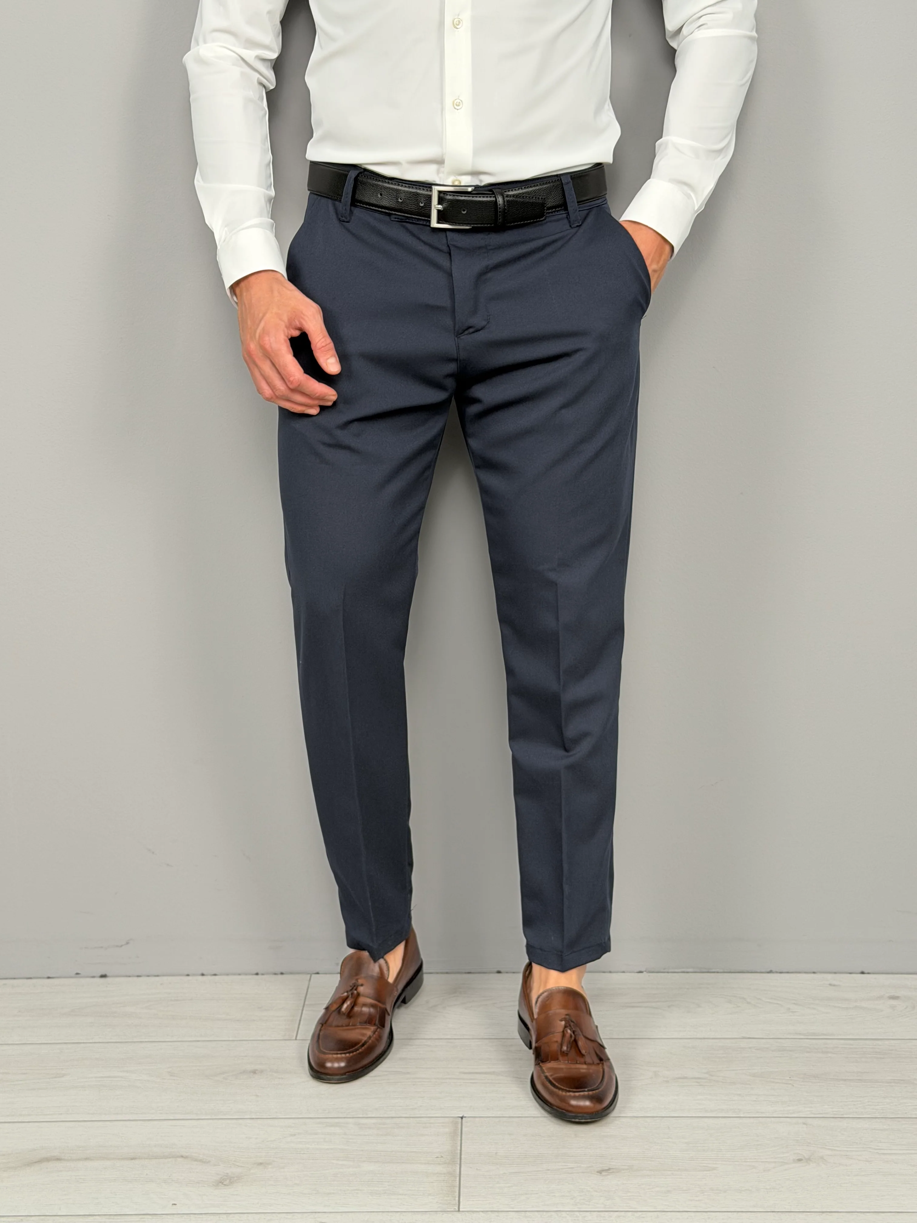 PANTALONE MOD CAPRI BASIC - Image 4
