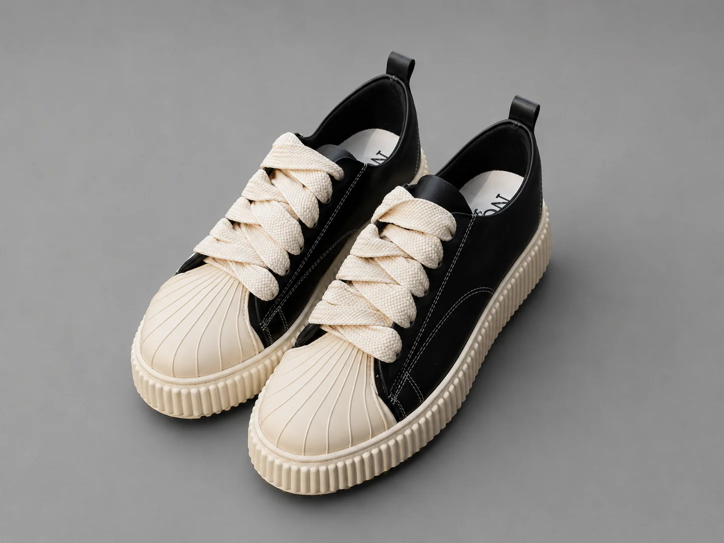 SNEAKERS UNDERGROUND