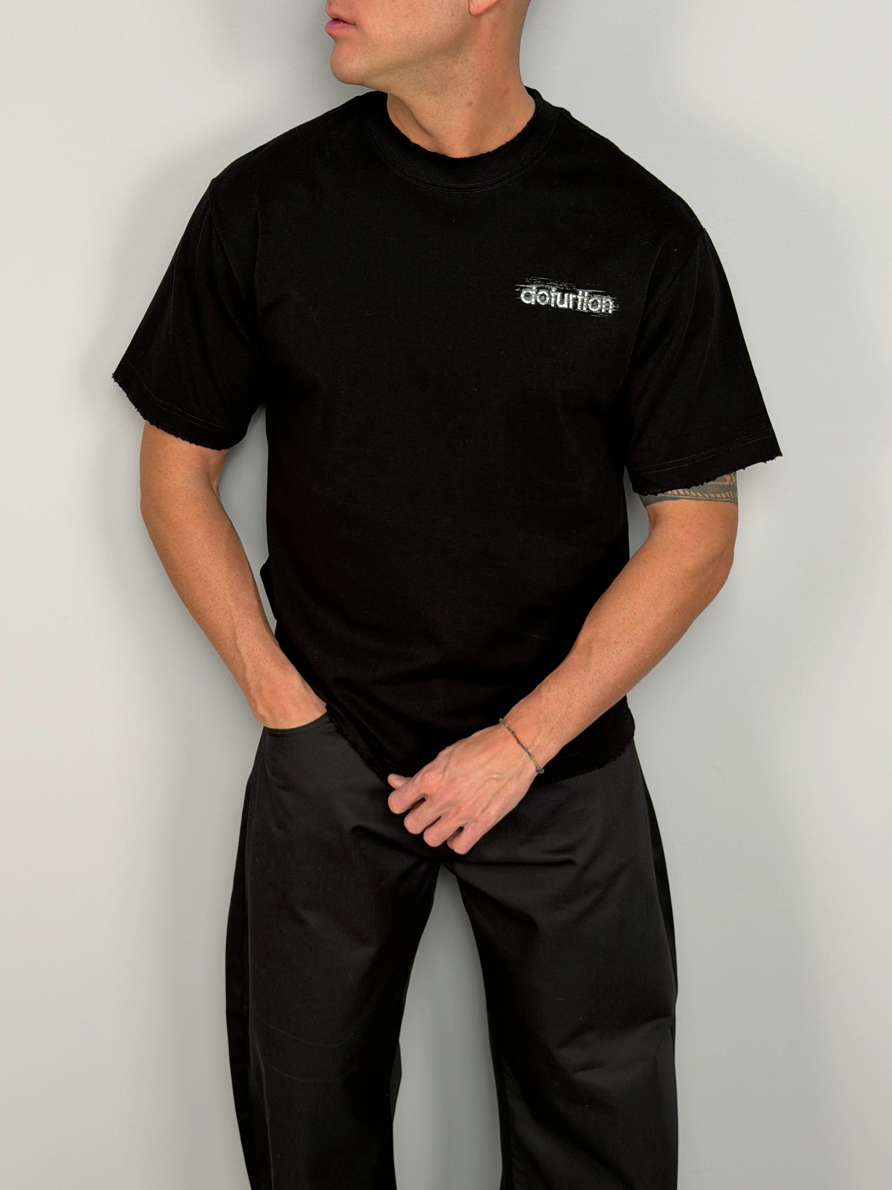 T-SHIRT DOTURTION